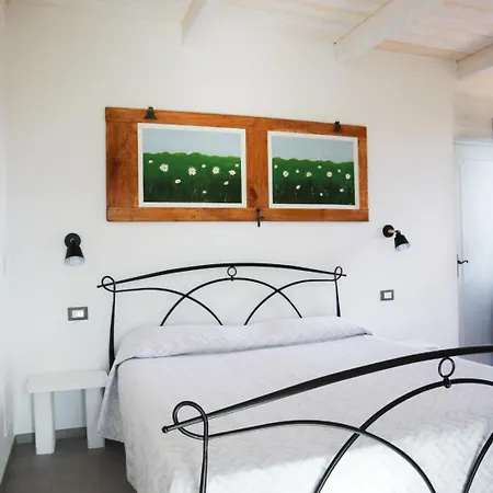 Podere Ficolivo Bed and Breakfast
