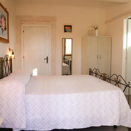 Podere Ficolivo Bed & Breakfast *