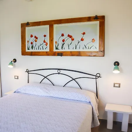 Podere Ficolivo Bed and Breakfast